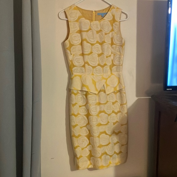 ANTONIO MELANI Dresses & Skirts - Antonio Melani Yellow Rose Dress